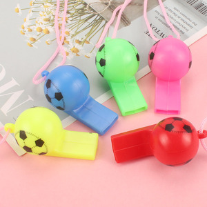 Sifflet de football avec corde, grand accessoire portable pour les matchs de football, cadeau pour la maternelle - Product Image 3