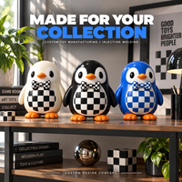Figurines de pingouins moulées par injection personnalisées, boîte mystère, jouets de créateur à nœud papillon à carreaux, fabricant OEM