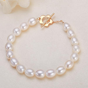 Fashionable Waterdrop Shaped Freshwater <b>Pearl</b> <b>Bracelet</b> Jurchen Style Plum Blossom Accessory for Girls and Best Friends - Product Image 3
