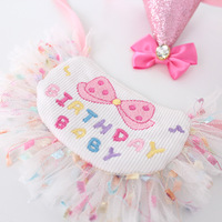 Bavoir et chapeau d'anniversaire pour animaux de compagnie Ensemble de fête pour chiens Accessoires pour chiens Bandanas Plus de styles pour choisir Accessoires d'anniversaire pour chiens