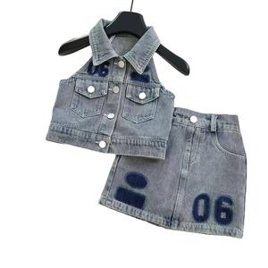 Traje de Mezclilla para Niñas, Verano 2025, Nuevo <span class=keywords><strong>Chaleco</strong></span> con Solapa, Top con Estampado de Letras, Pantalones Cortos, Estilo de Comercio Exterior - Product Image 5