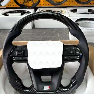 Volant de luxe en cuir et fibre de carbone à 4 branches pour Land Cruiser 200, Harrier, Venza, RAV4, Highlander, LC200, Kluger, Camry - Product Image 2