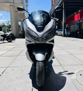 Honda PCX150 <span class=keywords><strong>d</strong></span>'occasion à vendre - ESP 150cc, Économique en carburant, Idéal pour les <span class=keywords><strong>d</strong></span>éplacements urbains - Product Image 5