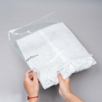 Sacs d'emballage en plastique blanc mat givré avec fermeture éclair, recyclables, imperméables, impression de logo personnalisée, pour vêtements, chaussettes