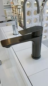 Modern Single-Hole Bathroom Stainless Steel Wash Basin <strong>Faucet</strong> Hot Cold Water Tap Mixer With Touchless Sensor Ceramic Valve Core - Product Image 4