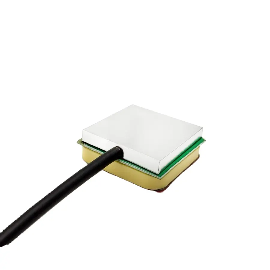 ヘリカルコンバイン外部ナビゲーションパッチ内蔵セラミックアクティブ受信機タイミングrohs gloanaas gnss gsmGPSアンテナ