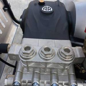 Nueva Hidrolavadora Multifunción de Alta Presión de 4350 PSI, 300 bar, 9 KW, 15 LPM para Lavado de Autos, a Prueba de Explosiones - Product Image 3