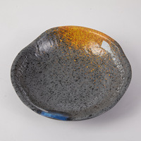 Assiette à salade irrégulière en mélamine vitrifiée, design moderne minimaliste japonais coréen, motif personnalisé, vaisselle d'hôtel créative
