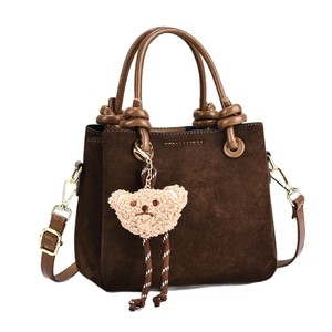 Bolso de mano para mujer, color marrón liso, con dije de oso, cierre de cremallera, asa superior, bandolera, para uso diario, viajes, moda, regalo - Product Image 5