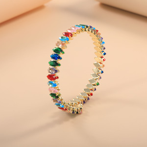 Bracelet Marquise en Zircon pour Femme, en Alliage de Cuivre avec Sertissage Clos, Bijou de Soirée Scintillant, Bracelet Rigide en Cristal, Tendance et Luxe Léger - Product Image 1