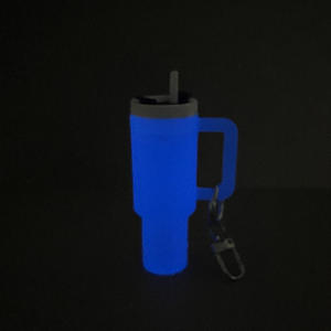 LLavero de mosquetón desmontable con estuche de lápiz labial de <span class=keywords><strong>mini</strong></span> Copa, colgante de <span class=keywords><strong>mochila</strong></span>, llavero de vaso hecho de plástico duradero - Product Image 3