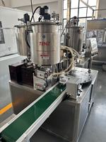 Machine de remplissage spirale automatique 4 couleurs TENZ pour produits cosmétiques