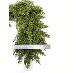 Décor à la maison Faux Cedar Leaf Guirlande Artificielle Verdure <span class=keywords><strong>De</strong></span> Noël Suspendue Vigne pour Salon Mur et Table - Product Image 2