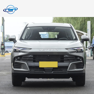 Jetour Dasheng d'<span class=keywords><strong>occasion</strong></span>, SUV à faible consommation de carburant, grand <span class=keywords><strong>espace</strong></span>, prêt à l'exportation, pour usage familial quotidien - Product Image 2