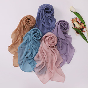 Nouveau Foulard Carré en Mousseline de Soie Imprimé Léopard Orné de Pierres, Style Ethnique, Polyvalent, Vente en Gros 2026 - Product Image 5