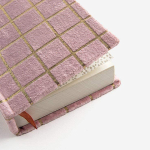 Pianificatore <span class=keywords><strong>di</strong></span> diario <span class=keywords><strong>di</strong></span> nozze in velluto con copertina rigida in pelle scamosciata in bianco A4 A5 - Product Image 3