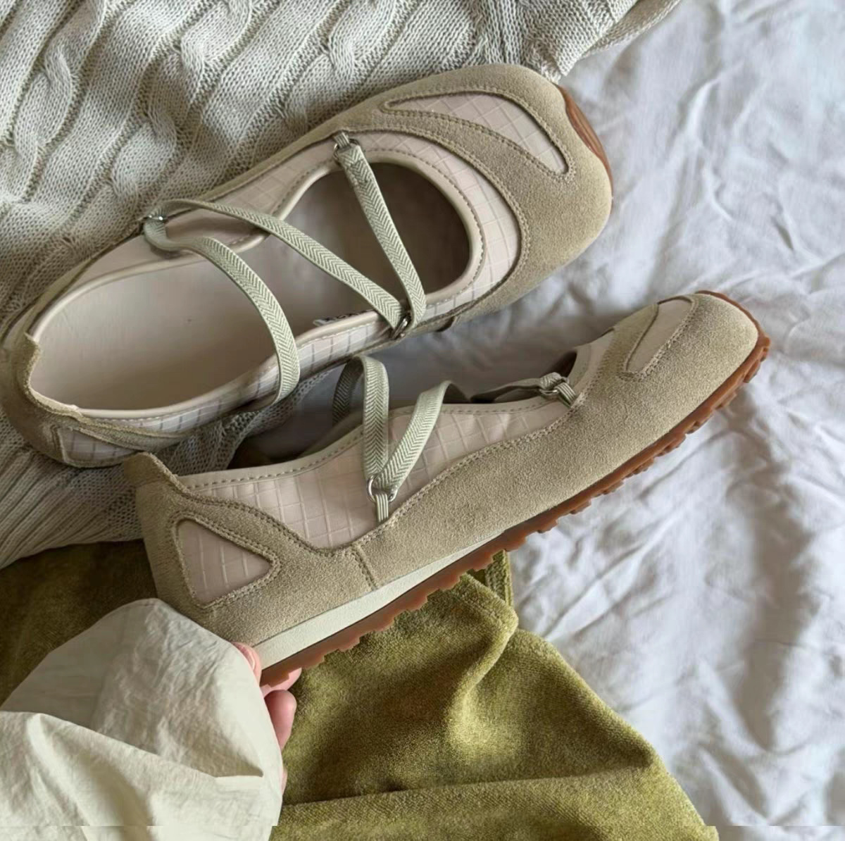Beige