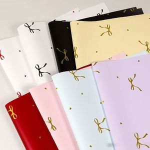 Papier d'emballage floral à motif nœud papillon <span class=keywords><strong>de</strong></span> style coréen en gros, imperméable, pour la Saint-Valentin et la Fête des Mères - Product Image 4
