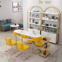 Table et chaises de manucure modernes de luxe en gros, tables à ongles professionnelles avec plateau en marbre, mobilier de salon de beauté personnalisé pour les ongles