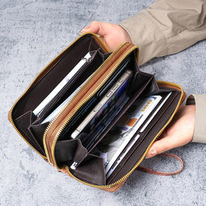 กระเป๋าสตางค์หนังแท้ดีไซน์ใหม่ คุณภาพสูง ทันสมัย หรูหรา กันน้ำ ขนาดเล็ก ลายบล็อกสี  ใส่บัตรได้  แบบ unisex ราคาสุดคุ้ม - Product Image 4