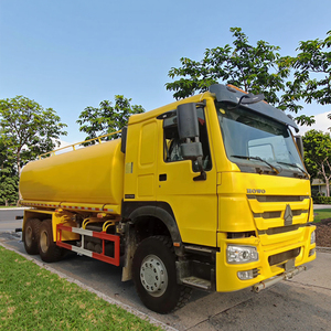 Camión Cisterna de Agua Sinotruk Howo 6x4 2016, 20000L, Motor Diésel de 336hp con Componentes Principales, Bomba, Precio Bajo, Stock Usado en Venta - Product Image 2