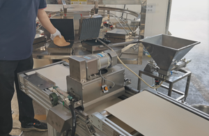 ロールワッフルクッキー機工場供給商用カスタマイズ可能自動ウエハー圧延機 - Product Image 3