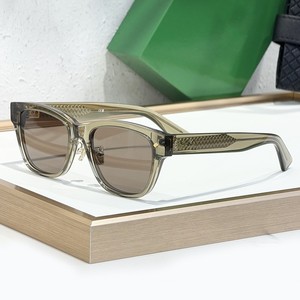 Gafas de Sol Ovaladas Unisex de Lujo BV1402 con Lentes Azules Anti-Reflejantes UV400 para Actividades al Aire Libre - Product Image 4