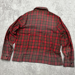 T-shirt surdimensionné en flanelle à carreaux délavé à l'acide pour homme, style streetwear, avec boutons vintage personnalisés, strass et manches longues 100% coton - Product Image 2