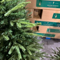 Prix de gros d'usine, arbre de Noël artificiel vert en PVC et PE mélangés pour la décoration de la maison pendant les fêtes