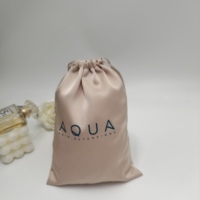 Pochette en satin de luxe avec cordon de serrage, logo personnalisé imprimé, sac cadeau en soie pour extensions de cheveux, bijoux, cosmétiques, emballage