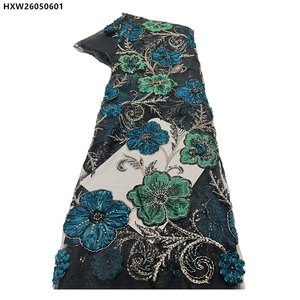 Pizzo Bianco Ricamato a Rete con Fiori di Rosa per Abiti da Sposa e da Cerimonia Donna - Product Image 3