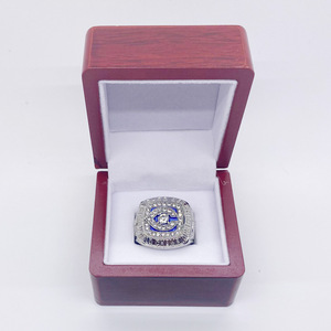 Anillo <span class=keywords><strong>del</strong></span> <span class=keywords><strong>Campeonato</strong></span> Mundial de los Chicago Cubs, Aleación de Plata Grabada, Joyería Unisex - Product Image 4