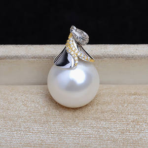 จี้เงินแท้ S925 รูปทรงหมวก รุ่น JG5344 ดีไซน์โดดเด่นไม่ซ้ำใคร ประดับด้วยไข่มุกเม็ดหลวม ช่วยปกปิดจุดบกพร่อง - Product Image 1