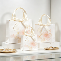 Sacs en papier et sacs fourre-tout personnalisés pour bijoux, montres et lunettes, parfaits pour colliers et bagues