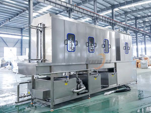 Lavadora industrial económica para cestas, cajas de plástico, tableros de cultivo, bandejas y palets - Product Image 4