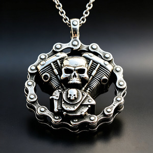 Yunnique – collier avec pendentif tête de mort en acier titane pour hommes, design de moteur de moto, style rétro Punk, bijoux cadeau - Product Image 1