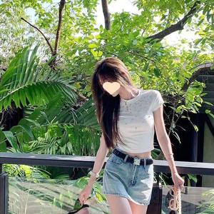 <span class=keywords><strong>เสื้อ</strong></span>ยืดแขนสั้นประดับเพชรสำหรับ<span class=keywords><strong>ผู้หญิง</strong></span>สไตล์ใหม่รับซัมเมอร์ ดีไซน์โดดเด่น คอปกแบบปกติ ทรงเข้ารูปอเนกประสงค์ - Product Image 4