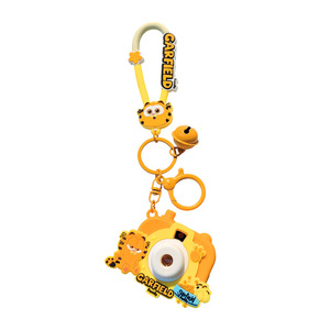 Venta al por mayor regalo genuino para <span class=keywords><strong>Garfield</strong></span> cámara de goma llavero colgante lindo estudiante de dibujos animados mochila decoración exquisita - Product Image 1