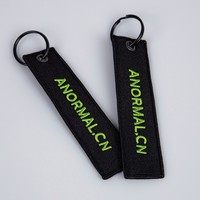 Porte-clés personnalisé avec logo promotionnel, en tissu brodé double face, en forme de jet, durable, en alliage de zinc, pour équipes de vol