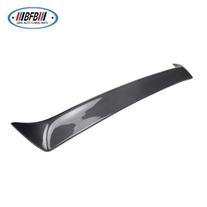 Alerón de techo trasero grande de fibra de carbono para <span class=keywords><strong>Alfa</strong></span> <span class=keywords><strong>Romeo</strong></span> <span class=keywords><strong>Giulia</strong></span> Sedan 2017-2018 - Product Image 5