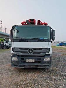 รถปั๊มคอนกรีตมือสอง ปี 2019 ยี่ห้อเมอร์เซเดส ขนาด 49 เมตร  สีเดิมจากโรงงาน  พร้อมเอกสารครบถ้วน  พื้นที่ใช้งาน 140,000 ตารางเมตร - Product Image 3