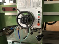 Machine de perçage radial hydraulique Wellon Z3050x16/1 pour le perçage de trous dans les métaux industriels