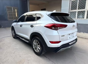 Auto Usate <span class=keywords><strong>Hyundai</strong></span> <span class=keywords><strong>Tucson</strong></span> <span class=keywords><strong>2015</strong></span> 2016, SUV a Benzina 2.0L 150CV, SUV Compatto Ibrido, Cambio AMT a 6 marce, Guida a Sinistra - Product Image 4