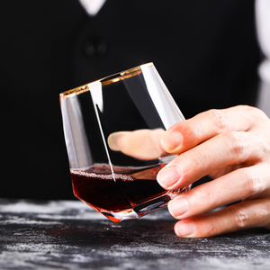 Nuova tazza di <span class=keywords><strong>vetro</strong></span> Whisky a forma di diamante <span class=keywords><strong>vetro</strong></span> cristallo rock Whisky <span class=keywords><strong>bicchieri</strong></span> con bordo <span class=keywords><strong>oro</strong></span> - Product Image 6