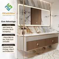 Meuble de salle de bain mural moderne en bois massif étanche OEM 2026 avec égouttoir en cuivre et fonction d'éclairage intelligente