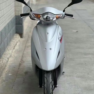 Scooter Honda DIO 63rd Edition Z4 Usato Importato Originale, Alta Gamma, Raffreddato ad Acqua, Iniezione Elettronica, 50cc, Motore Brushless - Product Image 3