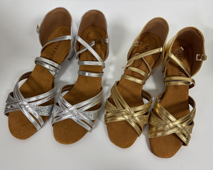 Chaussures de danse latine pour enfants débutants, filles, talon de 3,5 cm, cuir PU, chaussures de danse de salon, salsa, chaussures d'entraînement avec semelle en daim antidérapante - Product Image 5
