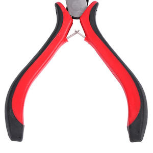 คีมปากแหลม DIY ขนาด 4.5 นิ้ว ความยาวปาก 1/8 นิ้ว ปลายเรียบ คีมอเนกประสงค์ ด้ามจับสีแดงดำ - Product Image 1