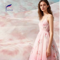 Vente en gros 100% polyester dégradé organza tissu écologique confortable transparent motif imprimé pour jupes chemises rideaux sacs