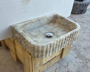 Lavabo de Mármol Calacatta Gold Acanalado de Lujo, Hecho a Mano, Encimera de Piedra Natural, Duradero y Pulido para Baño - Product Image 2